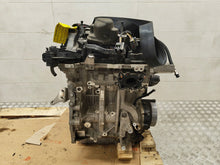 Laden Sie das Bild in den Galerie-Viewer, Motor BMW F45 F40 F46 B38A15A 1.5 120TKm Benzin Engine Unkomplett