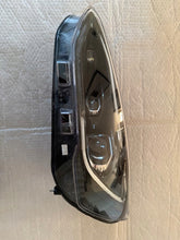 Laden Sie das Bild in den Galerie-Viewer, Frontscheinwerfer Ford Focus JX7B-13E017-CE Full LED Links Headlight SCH4966587750ap