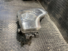 Laden Sie das Bild in den Galerie-Viewer, Frontscheinwerfer Mercedes-Benz A9618204139 S2603D010 Rechts Headlight SCH8881218148ey