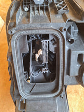 Laden Sie das Bild in den Galerie-Viewer, Frontscheinwerfer Mercedes-Benz W213 A2139061804 LED Rechts Headlight SCH7972735001vk
