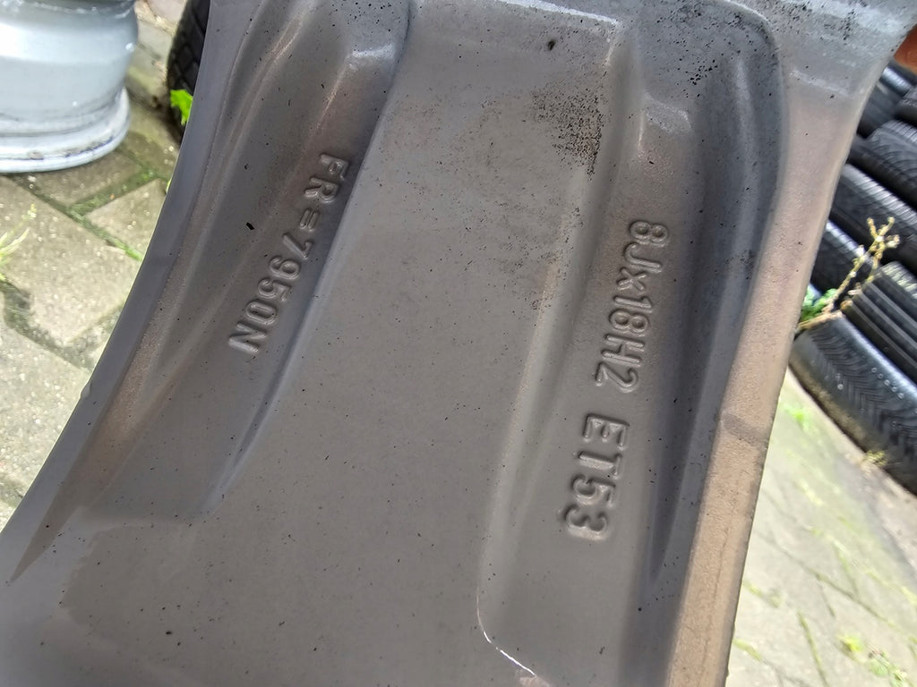 4x Alufelge 18 Zoll 8.0" 5x130 53ET Glanz Silber 7P5601025D Porsche Cayenne FEL7341317482ix