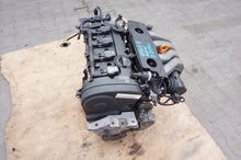 Load image into Gallery viewer, Motor Audi 2.0 79 FSI 150PS 110kW 79TKm Benzin Engine Unkomplett