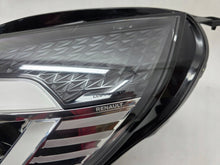 Laden Sie das Bild in den Galerie-Viewer, Frontscheinwerfer Renault Captur II 260608054R Links Scheinwerfer Headlight SCH9387689579qe