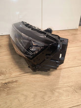 Laden Sie das Bild in den Galerie-Viewer, Frontscheinwerfer Skoda Scala 655941015 FALSE Scheinwerfer Headlight SCH1574976864vb