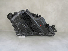 Laden Sie das Bild in den Galerie-Viewer, Frontscheinwerfer Skoda Superb III 3V1941015E LED Links Scheinwerfer Headlight