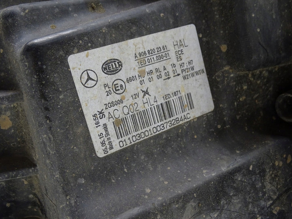 Frontscheinwerfer Mercedes-Benz Sprinter 906 9068202361 Links Headlight SCH9119099486up