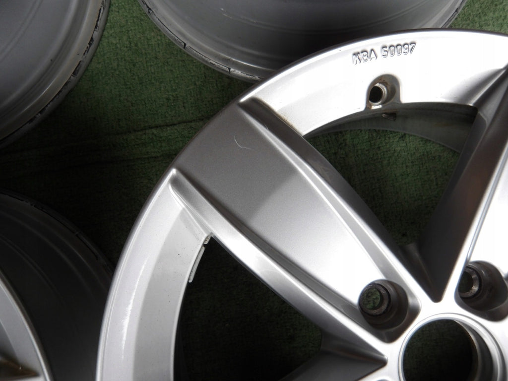 4x Alufelge 16 Zoll 6.5" 5x112 44ET 5C0071496 VW Golf VII Touran Rim Wheel FEL6384047302vk