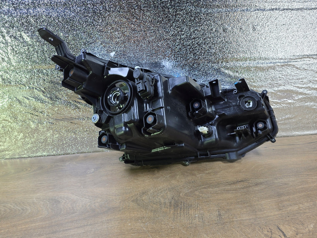 Frontscheinwerfer Toyota Yaris Cross Ein Stück (Rechts oder Links) Headlight SCH2966187576jt