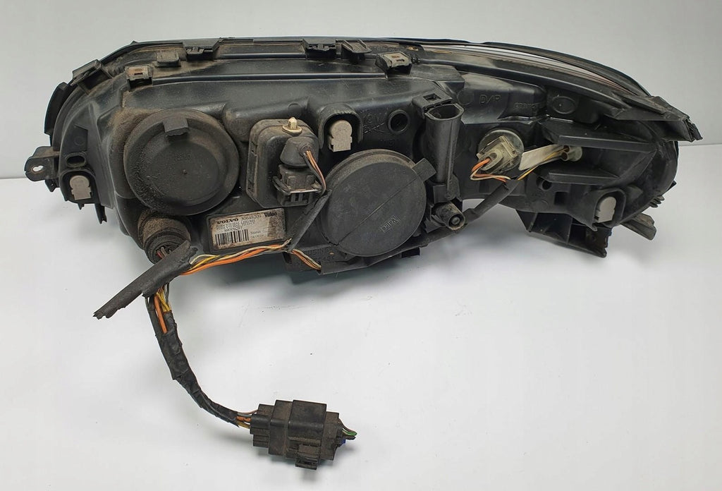 Frontscheinwerfer Volvo V70 II 30648209 Rechts Scheinwerfer Headlight