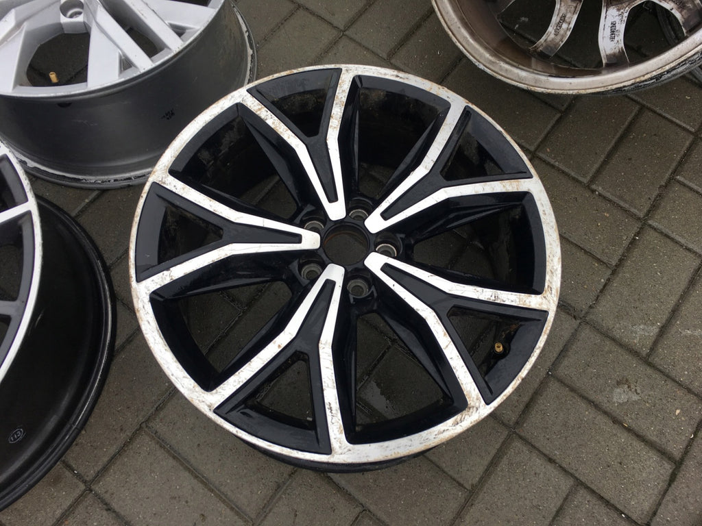 1x Alufelge 17 Zoll 7.0" 5x112 Skoda T-Cross Rim Wheel FEL9634176487xq