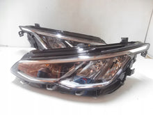 Load image into Gallery viewer, Frontscheinwerfer VW Golf VIII 5H1941006 LED Ein Stück (Rechts oder Links) SCH3991364311rv