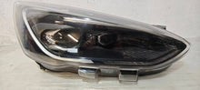 Load image into Gallery viewer, Frontscheinwerfer Ford Focus JX7B13E16CE LED Rechts Scheinwerfer Headlight SCH2253394899cy
