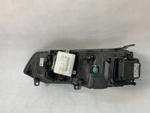 Load image into Gallery viewer, Frontscheinwerfer VW Touareg 7P1941752 Rechts Scheinwerfer Headlight SCH4434335206ta