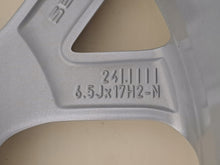 Laden Sie das Bild in den Galerie-Viewer, 1x Alufelge 17 Zoll 6.5&quot; 5x100 48ET Glanz Silber 6F9601025H Seat Arona Rim Wheel