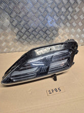 Laden Sie das Bild in den Galerie-Viewer, Frontscheinwerfer Porsche Macan 95C941009G LED Links Scheinwerfer Headlight SCH9568218496ve