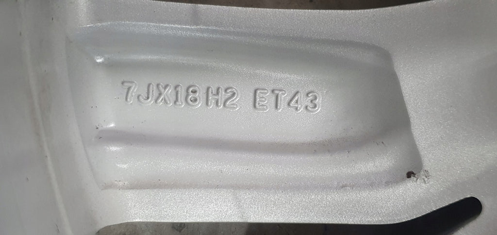 1x Alufelge 18 Zoll 7.0" 5x112 43ET Glanz Silber 5NN601025AD VW Golf VII Tiguan FEL3486400882rp