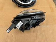 Laden Sie das Bild in den Galerie-Viewer, Frontscheinwerfer Mini F57 F54 F56 F55 5A01962-05 5A01961-05 Ein Satz Headlight SCH4715586072cn