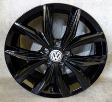 Load image into Gallery viewer, 4x Alufelge 18 Zoll 7.0&quot; 5x112 43ET Glanz Silber 5NA601025 VW Tiguan Rim Wheel