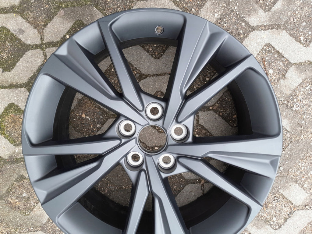 1x Alufelge 18 Zoll 7.0" 5x114.3 35ET Glanz CMS1351-9 Toyota Rim Wheel FEL5211113669id