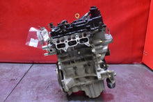 Laden Sie das Bild in den Galerie-Viewer, Motor Toyota Yaris 1KR 1.0 69PS 2019 Benzin Engine Unkomplett MOT6247236530gt