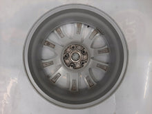 Load image into Gallery viewer, 1x Alufelge 18 Zoll 7.0&quot; 5x114.3 50ET Glanz Silber 9965227080 Mazda Cx5 Cx3