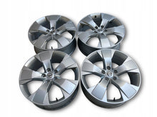 Laden Sie das Bild in den Galerie-Viewer, 4x Alufelge 18 Zoll 7.5" 5x108 50 5ET Glanz Silber 31471553 Volvo V60 I FEL8789351643nz
