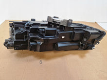 Load image into Gallery viewer, Frontscheinwerfer Ford Kuga III LV4B-13E016 Full LED Rechts Headlight SCH4848772779dl