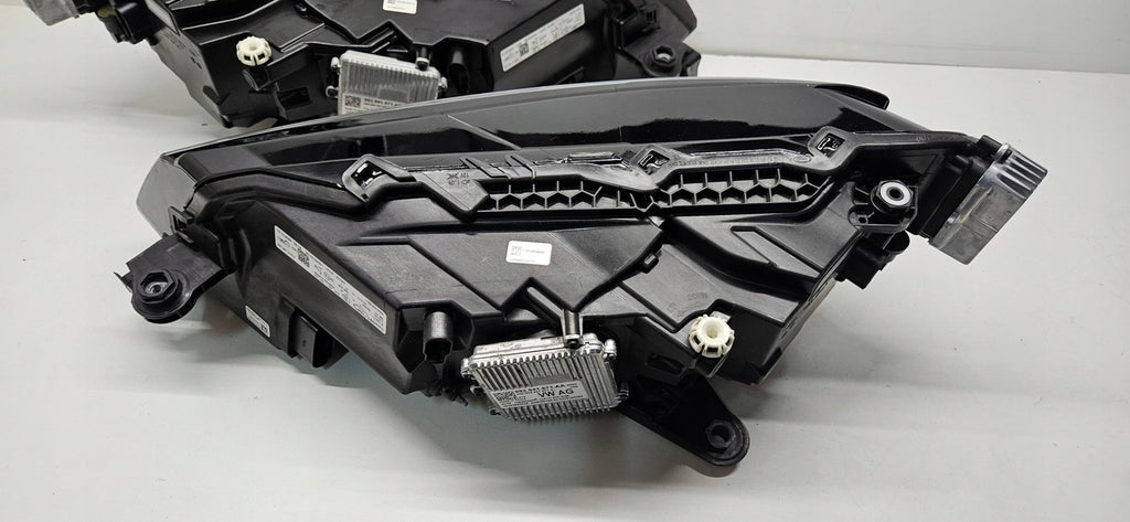 Frontscheinwerfer Skoda Superb III 3V1941015D 3V1941016D Full LED Ein Satz