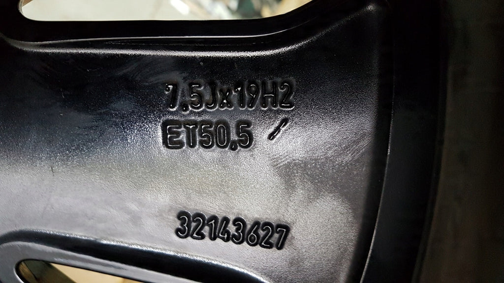 1x Alufelge 19 Zoll 7.5" 5x108 50,5ET 32143627 Volvo Xc40 Rim Wheel