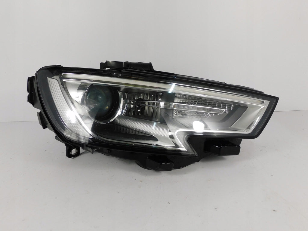 Frontscheinwerfer Audi A3 8V0941006E Xenon Rechts Scheinwerfer Headlight SCH5820704866te
