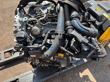 Laden Sie das Bild in den Galerie-Viewer, Motor Mercedes-Benz W247 W177 282814 1.3 CGI Benzin Engine Unkomplett MOT7029701590jb
