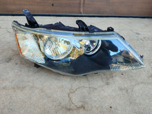 Laden Sie das Bild in den Galerie-Viewer, Frontscheinwerfer Mitsubishi Outlander I P5584R Rechts Scheinwerfer Headlight SCH2615822562gy