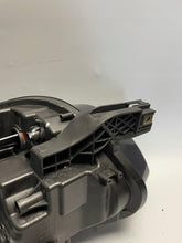 Laden Sie das Bild in den Galerie-Viewer, Frontscheinwerfer Renault Scenic 260100821R LED Rechts Scheinwerfer Headlight