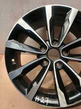 Laden Sie das Bild in den Galerie-Viewer, 1x Alufelge 17 Zoll 7.5" 4x114.3 46ET 52910-3Z710 Hyundai I I40 Rim Wheel FEL8799576299bx