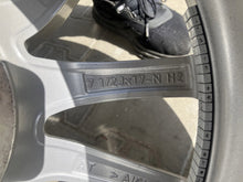 Load image into Gallery viewer, 1x Alufelge 17 Zoll 7.5" 5x112 30ET Glanz Silber 6883520 BMW G20 Rim Wheel FEL5965705477oh