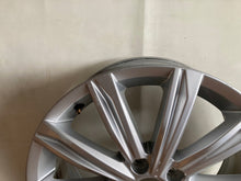 Load image into Gallery viewer, 1x Alufelge 17 Zoll 6.5" 5x112 52ET Glanz Silber 5TA601025D VW Passat Rim Wheel FEL6591589518wa