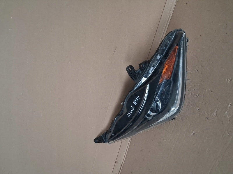 Frontscheinwerfer Toyota Aygo Rechts Scheinwerfer Headlight SCH1307213255nj