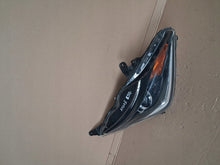 Laden Sie das Bild in den Galerie-Viewer, Frontscheinwerfer Toyota Aygo Rechts Scheinwerfer Headlight SCH1307213255nj