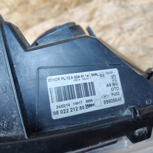 Laden Sie das Bild in den Galerie-Viewer, Frontscheinwerfer Peugeot 208 I 9802221280 Rechts Scheinwerfer Headlight SCH3633539516ha