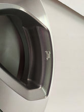 Load image into Gallery viewer, 1x Alufelge 15 Zoll 5.0" 4x100 39ET Glanz Silber 426110DC60 Mg Aygo Rim Wheel FEL7098472494jx
