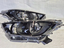 Frontscheinwerfer Toyota Yaris 81130-K0060 Ein Satz Scheinwerfer Headlight SCH1372935069gj