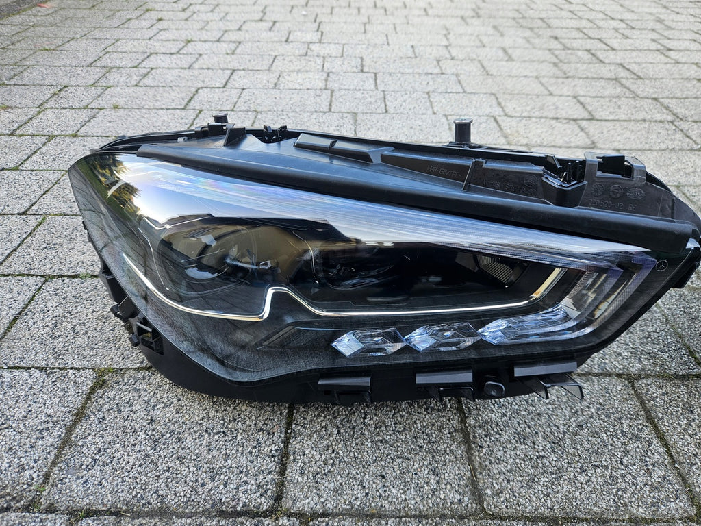 Frontscheinwerfer Mercedes-Benz Cla A1189061301 A1189061401 Ein Satz Headlight SCH8629737023ky