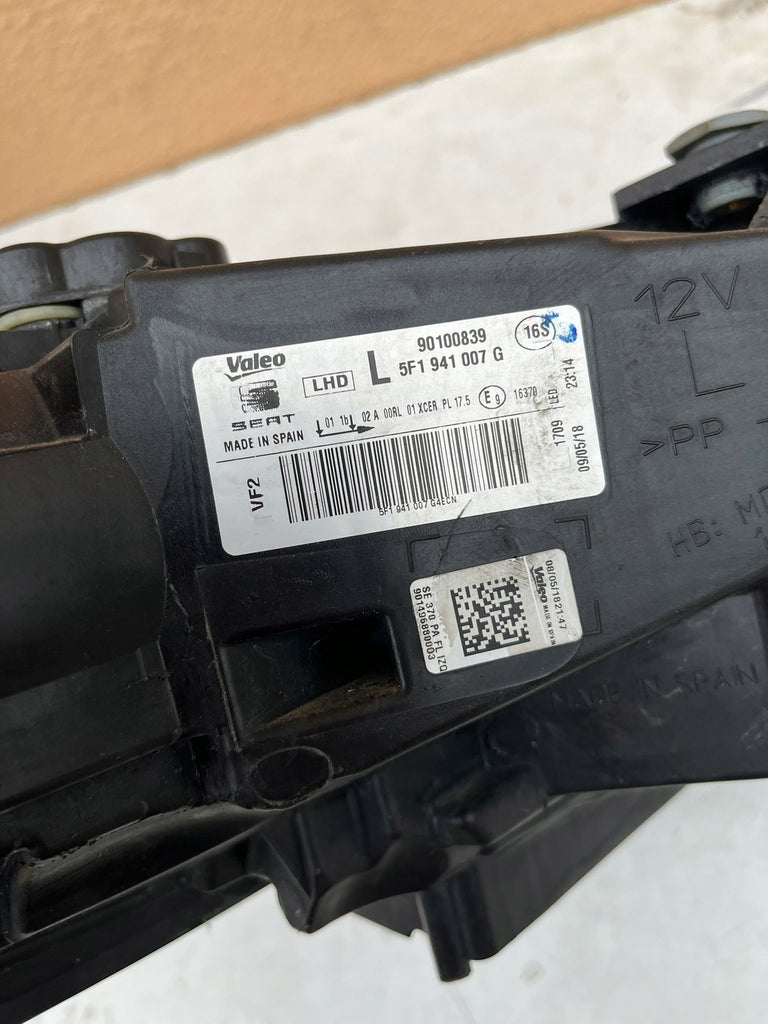Frontscheinwerfer Seat Leon 5f1 5F1941007G Ein Stück (Rechts oder Links)