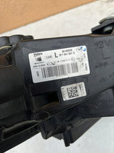 Load image into Gallery viewer, Frontscheinwerfer Seat Leon 5f1 5F1941007G Ein Stück (Rechts oder Links)