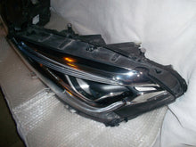 Laden Sie das Bild in den Galerie-Viewer, Frontscheinwerfer Mercedes-Benz W247 X247 A2479066401 A2479066301 Ein Satz SCH5572126026jg