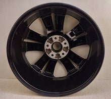 Load image into Gallery viewer, 1x Alufelge 18 Zoll 7.0" 5x114.3 40 5ET Glanz Silber 52910-3U310 Kia Sportage FEL8965121542nx