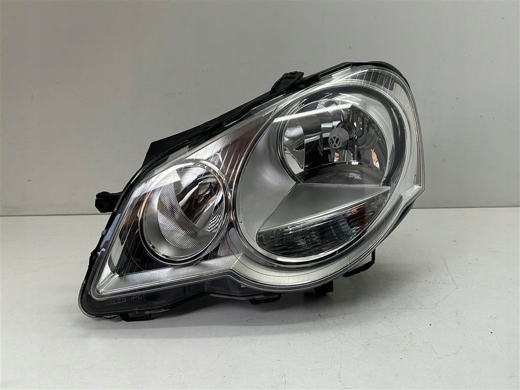 Frontscheinwerfer VW Polo IV 89311990 Ein Stück (Rechts oder Links) Headlight SCH3241014681ip