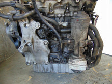 Load image into Gallery viewer, Motor VW Golf V Plus Jetta BLS 1.9 TDI 105PS 77kW 220TKm Diesel Unkomplett MOT2402583660aw