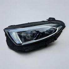 Laden Sie das Bild in den Galerie-Viewer, Frontscheinwerfer Mercedes-Benz Cls A2579068300 LED Links Scheinwerfer Headlight