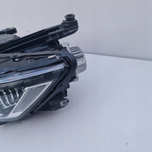 Laden Sie das Bild in den Galerie-Viewer, Frontscheinwerfer VW Passat B8 3G1941081Q Full LED Links Scheinwerfer Headlight